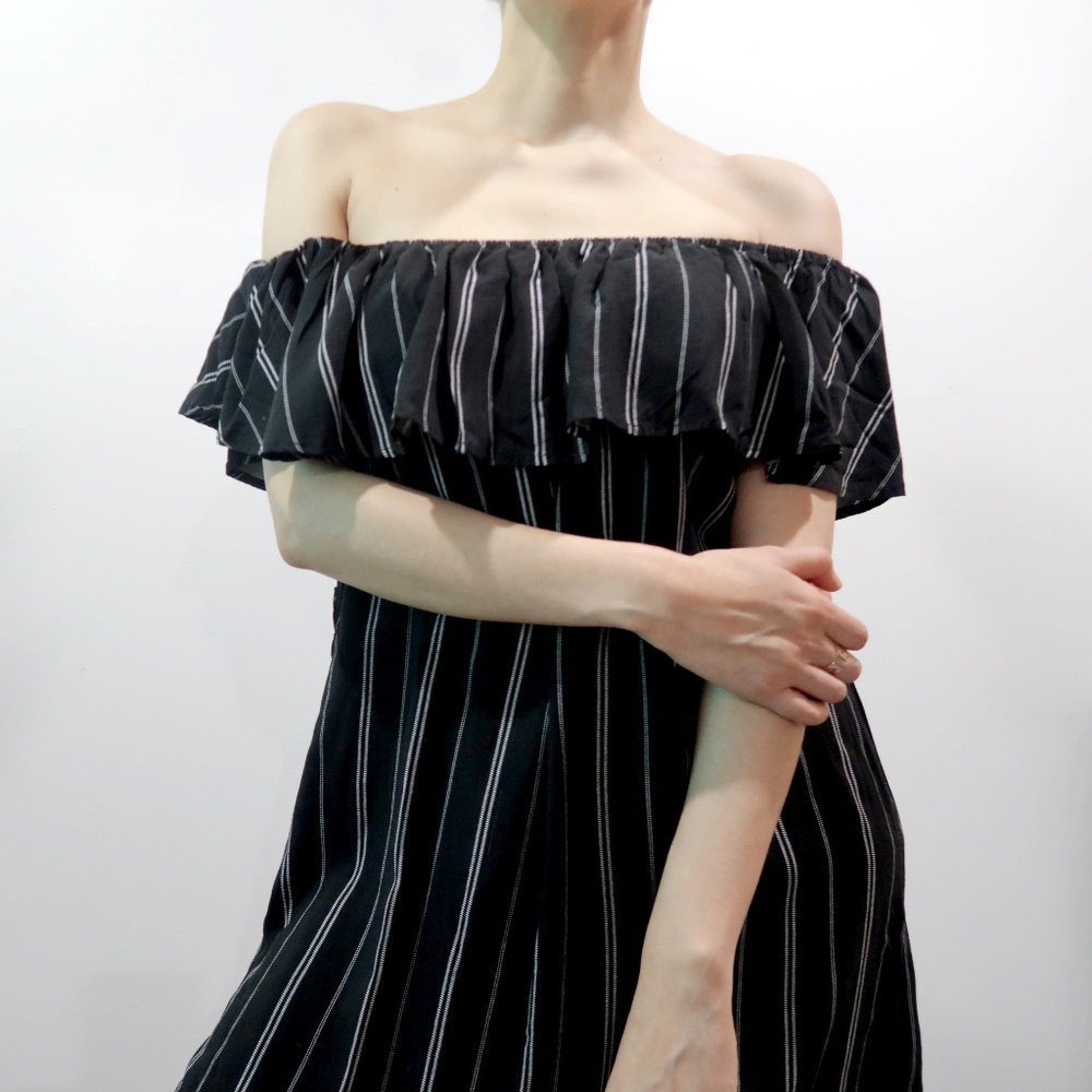 Off The Shoulder Stripe Dress
